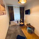 Clicktheflat Solidarnosci City Center Apart Rooms