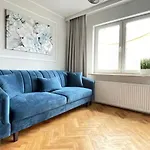 Superior Jerozolimskie. 2 Rooms On The 7Th Floor