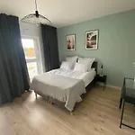 Mint House Apartment