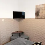 Clicktheflat Aleje Niepodleglosci Center Apart Rooms