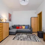 Shortstaypoland Plac Dabrowskiego B140