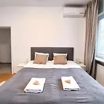 Warsaw Concierge Hoza Centrum