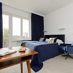 Beautiful Grochowska Studio With Balcony By Noclegi Renters