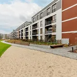 Warsaw Sarmacka Apartment With Gym, Sauna And Parking By Noclegi Renters