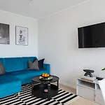 Bella Luna Luxury Suites - Oasis Gem In Warsaw
