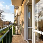 Ochota Sunny Apartment