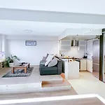 Salezego 6 Piekny Widok Na Stadion Narodowy Oraz Wisle Bardzo Duzy Balkon - Better Rental