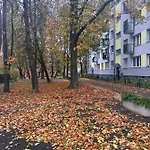 Yellow Apartment Airport Galeria Mokotow Netflix