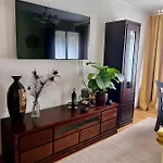 Yellow Apartment Airport Galeria Mokotow Netflix