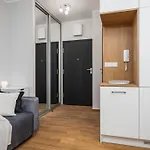 Metro Park Apartments - Bielany By Sun & Snow