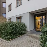 Spacious Apartment In Warsaw With Balcony And Parking By Noclegi Renters