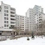 Metro Ursynow Modern Apartment