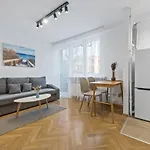 Rentplanet - Apartament Syreny