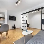 Rentplanet - Apartament Syreny