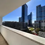 Apartament W Centrum Warszawy Z Darmowym Parkingiem