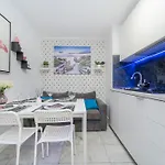 Unitapartament Warszawa Centrum Room In Apartment By Metro Rondo Onz Super Wygodne Noclegi Zapraszamy