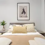 P&O Serviced Apartments Warecka Street