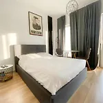 Bliska Wola Expo Central Apartment
