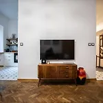 Warsaw Concierge Miedziana