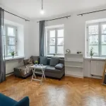 Golden Apartments Warsaw - Big Stylish Luxury Apartment - Old Town - Mostowa
