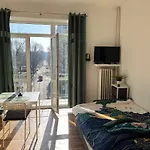 Sloneczny Apartament Na Zoliborzu Dla 2 Osob Przy Arkadii