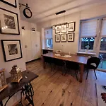 Apartament Czerwone Maki