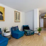 Huge Luxury House - 6 Floors-6 Bedrooms- Center