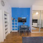 Poznanska Apartment. Great Location. City Center
