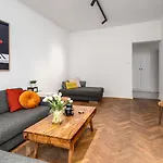 Dobra Apartments Near Pge National Stadium By Sun & Snow