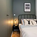 Moonlight Studio Stary Mokotow