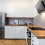 Moonlight Studio Stary Mokotow