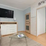 Warsaw Mokotow Lakeside Family Apartment By Noclegi Renters