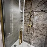 Wiatraczna Glamour Apartment