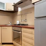 Warsaw New Town Apartment By Noclegi Renters