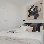 Lux Apartments Domaniewska With Sauna & Gym By Renters Prestige