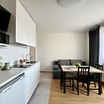 K22 Galeria Mokotow Apart A