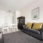Business Mokotow Park 111 Apartment