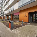 Rakowska Comfort Apartment With Parking By Rentujemy