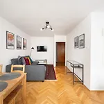 Solec Vistula Apartment