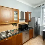 Fantastic Waw - Room Ch16-E