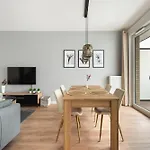 Ursus Chic Apartment