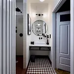 Tranquil Old Town Retreat