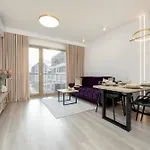 Mokotow Stylish Apartment With Parking & Balcony By Renters Prestige