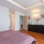 Great 2 Bdr Apartment, Prestigious Location In The Center Of Warsaw.