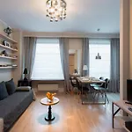 Cozy, Bright Apartment, Garage, Mokotow