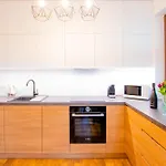 High Standard Studio. City Center. Free Parking.