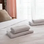 Obrzezna Beige Apartment