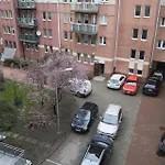 Spacious Apartment In Green Location