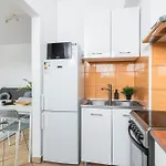 Superapart Chelmska 9