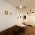 Wawahome Studio Old Town